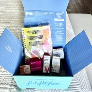 Fab Fit Fun Summer Box NWT